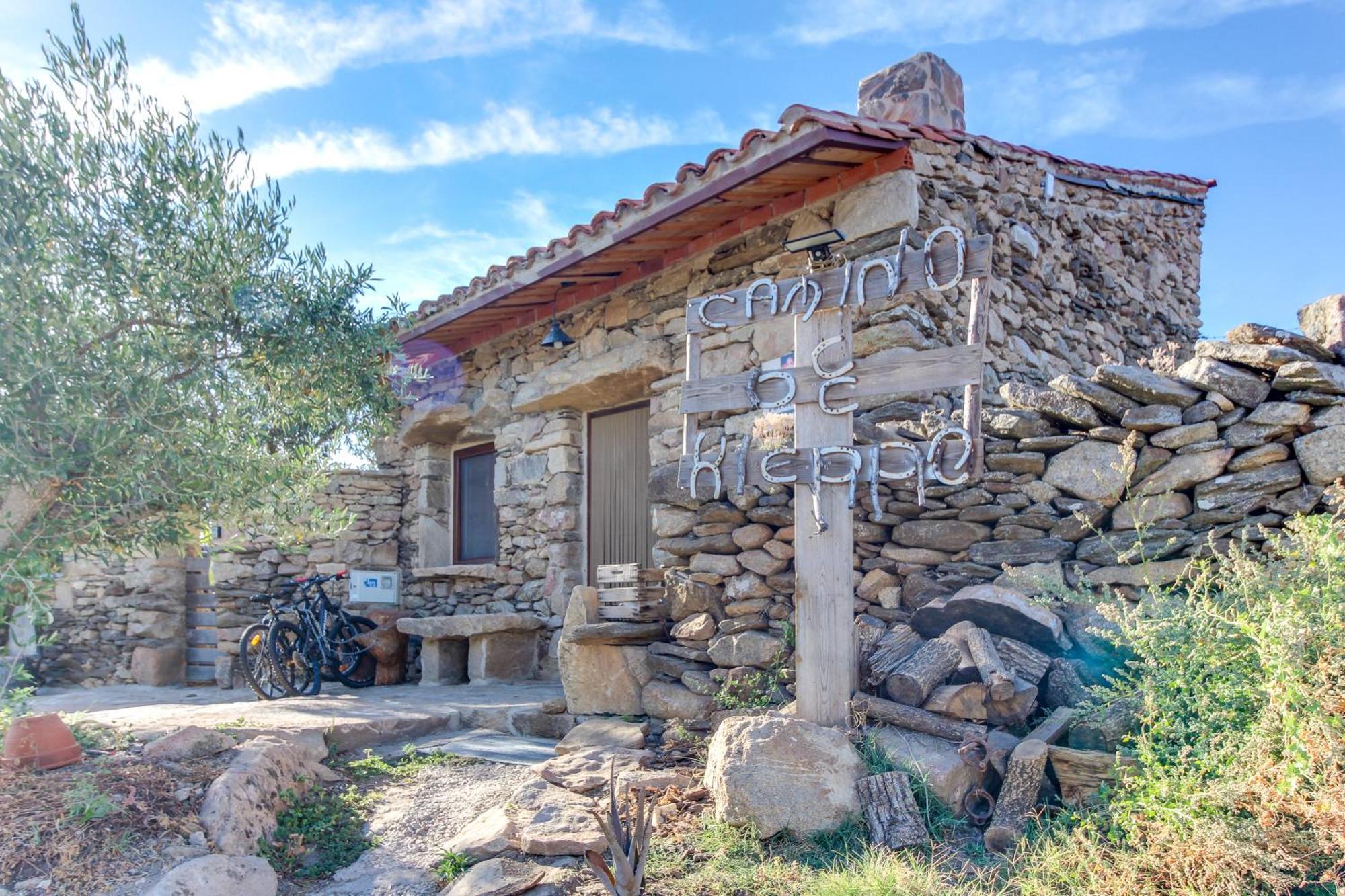 Orgullo Rural Hotel Bermellar Exterior photo